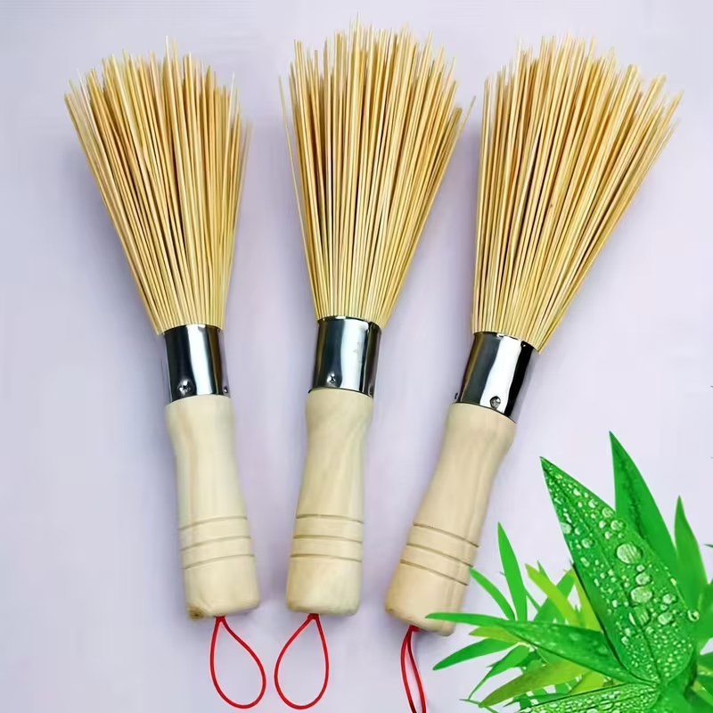 Natural bamboo pot brush - kitchen handheld cleaning brush, suitable for pots and dishes, multi-purpose decontamination brush, easy to scrub, easy to hold and durable without shedding