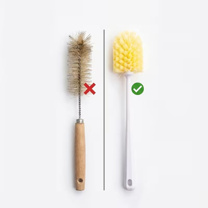 Long-handled bottle brush cleaner